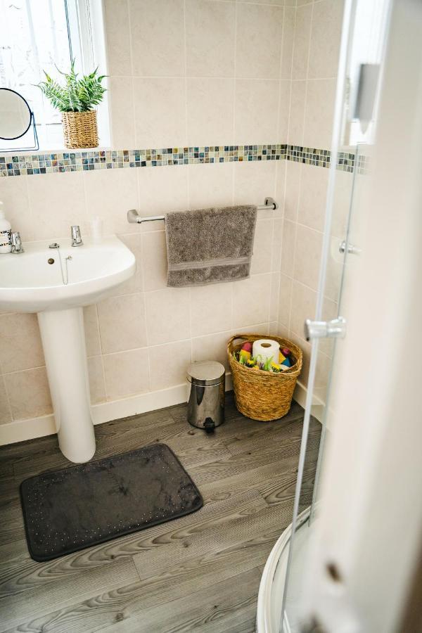 Aunt Mary'S Apartment Belfast Bagian luar foto